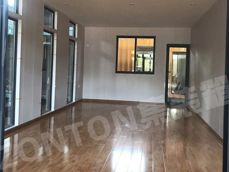 ����M�ϣ���